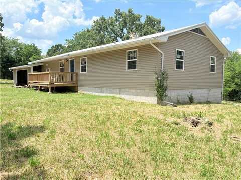4 Shady Knoll LN, Yellville, AR 72687