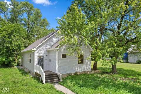 2709 Station Street, Indianapolis, IN 46218