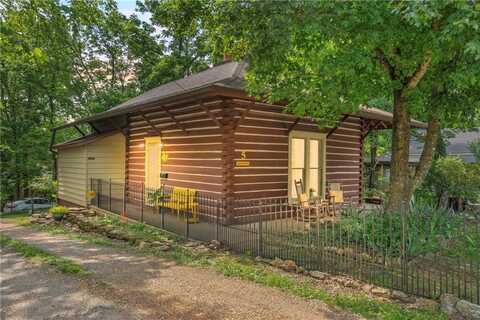 5 Washington ST, Eureka Springs, AR 72632