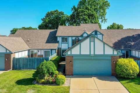 15313 Huntcliff, Macomb, MI 48044