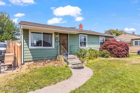 1306 S 6th Ave, Yakima, WA 98902