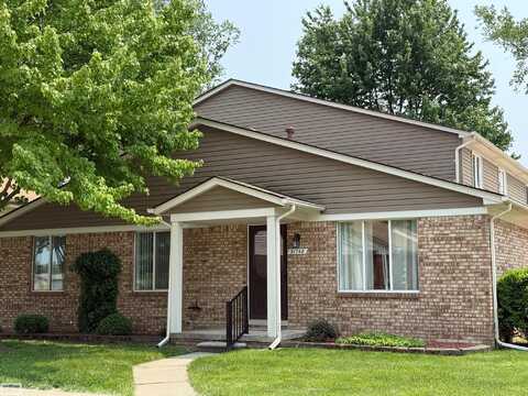 31748 Breezeway, Chesterfield, MI 48047