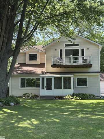 2100 Michigan, Algonac, MI 48001