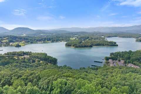 1077 Frog Pond Road, HIAWASSEE, GA 30546