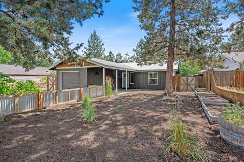 426 SE DOUGLAS Street, Bend, OR 97702