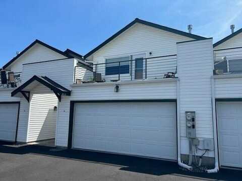 438 NW 19th Street, Redmond, OR 97756