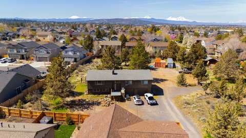 62855 Daniel Road, Bend, OR 97701