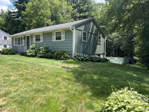 48 Birchcroft, Leominster, MA 01453