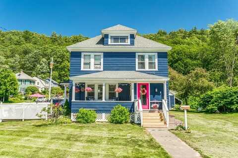 219 High Street, Greenfield, MA 01301