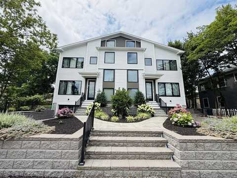 99 West St, Newton, MA 02459