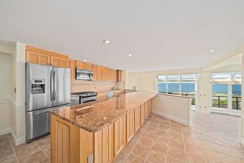 25 Oceanside Drive, Hull, MA 02045