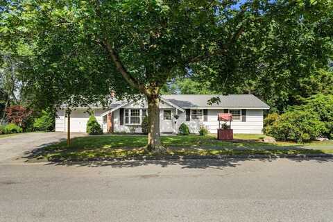 5 Villa Lane, Peabody, MA 01960