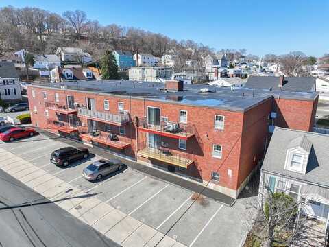 74 Springvale Ave, Chelsea, MA 02150