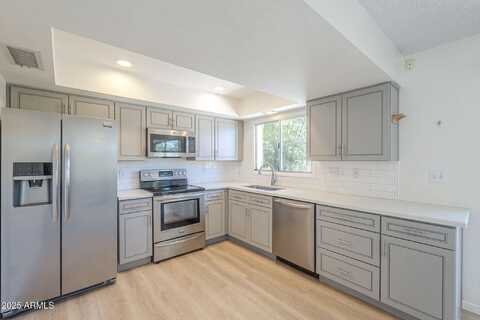 3811 S MILL Avenue, Tempe, AZ 85282