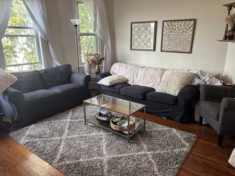 825 E 2nd, Boston, MA 02127