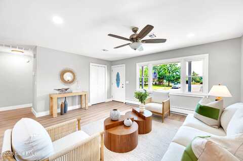 134 Northumberland Drive, Toms River, NJ 08757