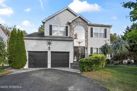 126 Manhattan Avenue, Bayville, NJ 08721