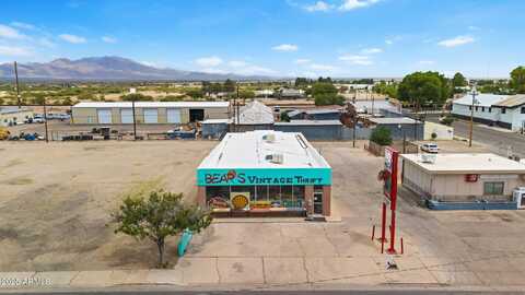 233 N HASKELL Avenue, Willcox, AZ 85643