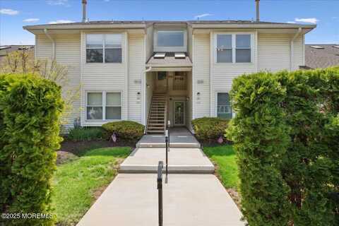 126 Sunnymede Street, Englishtown, NJ 07726