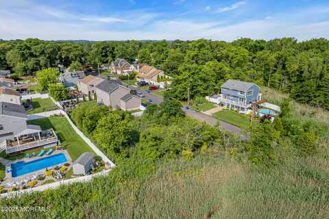 0 7th Street, Belford, NJ 07718