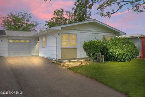 13 Brooke Road, Brick, NJ 08724
