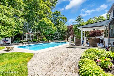 742 Ryan Run, Toms River, NJ 08753
