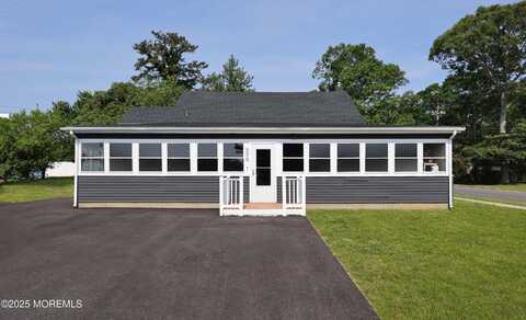 506 Lloyd Road, Toms River, NJ 08753