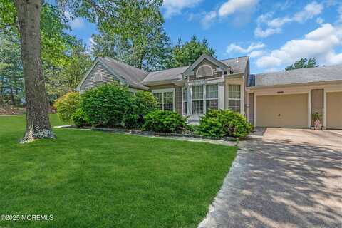 1242 Thornbury Lane, Manchester, NJ 08759