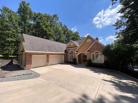 233 HAWKS CHASE LANE, DANIELS, WV 25832