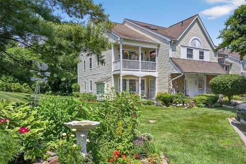 41 millholland Drive, Fishkill, NY 12524