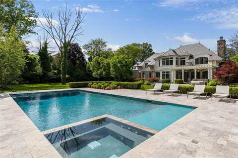 22 Terrace Court, Old Westbury, NY 11568