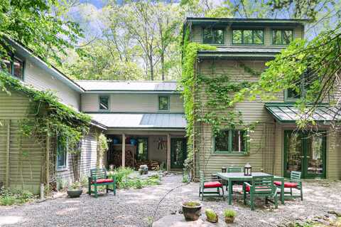 15 Cox Drive, Warwick, NY 10950