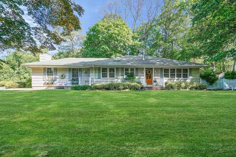 1 Audrey Street, Miller Place, NY 11764