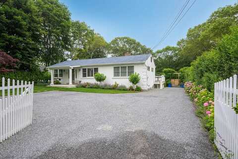23 Gravel Hill Road, Hampton Bays, NY 11946