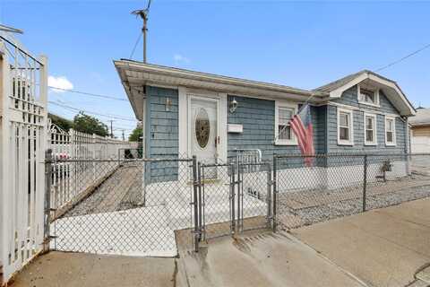 34 Alden Park, Bronx, NY 10465