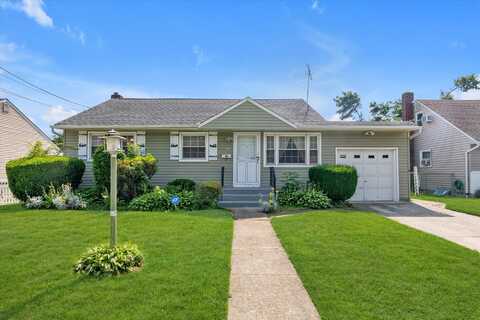 475 Emerson Street, Uniondale, NY 11553