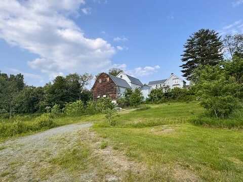 98 Madison Avenue, Madison, ME 04950