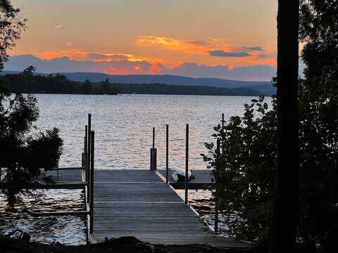 37 Parkhill Point Road, Belgrade, ME 04917