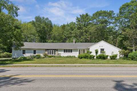 53 Beach Avenue, Kennebunk, ME 04043