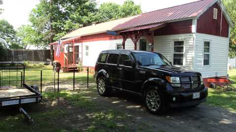 7 Birch Street, Milo, ME 04463