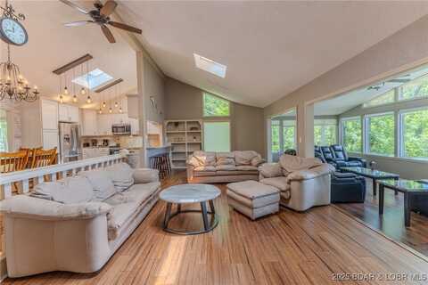 398 Moongate Drive, Osage Beach, MO 65065