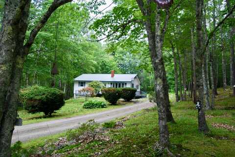 16 Evergreen Estates Road, Nobleboro, ME 04555