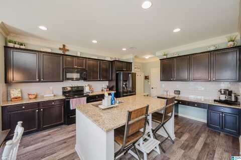 7023 KENSINGTON AVENUE, CALERA, AL 35040