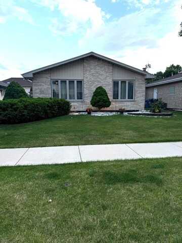 5335 W 108th Place, Oak Lawn, IL 60453