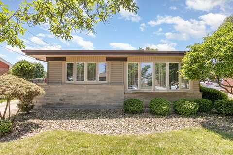 62 E Arquilla Drive, Chicago Heights, IL 60411