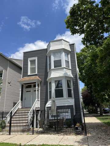 3301 N OAKLEY Avenue, Chicago, IL 60618