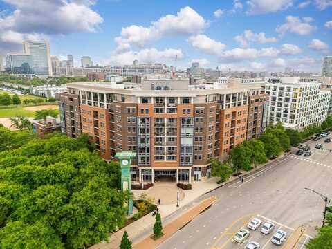 437 W Division Street, Chicago, IL 60610