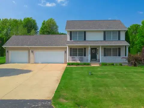 4526 Winn Road, Sterling, IL 61081