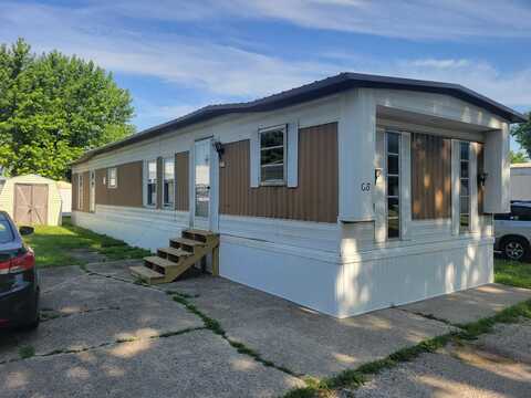 353 W Monroe Street, Monticello, IL 61856
