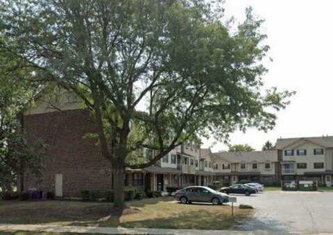 1486 W Jefferson Avenue, Naperville, IL 60540